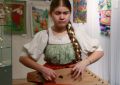 Наигрыш на кантеле. "Ripat?ka", исполняет Полина Лёгкая